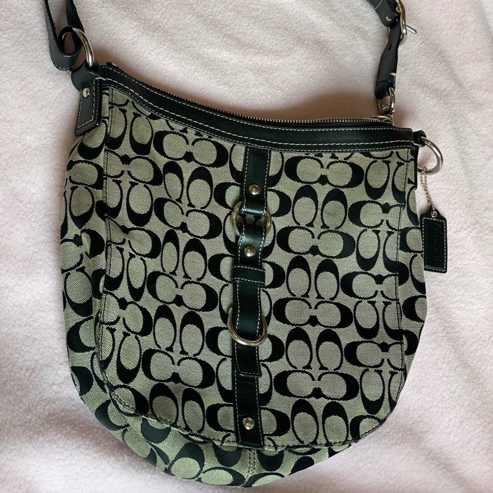 90’s retro Coach Logo Shoulder Bag Purse Black
